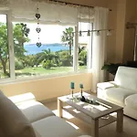 וילה Messinia